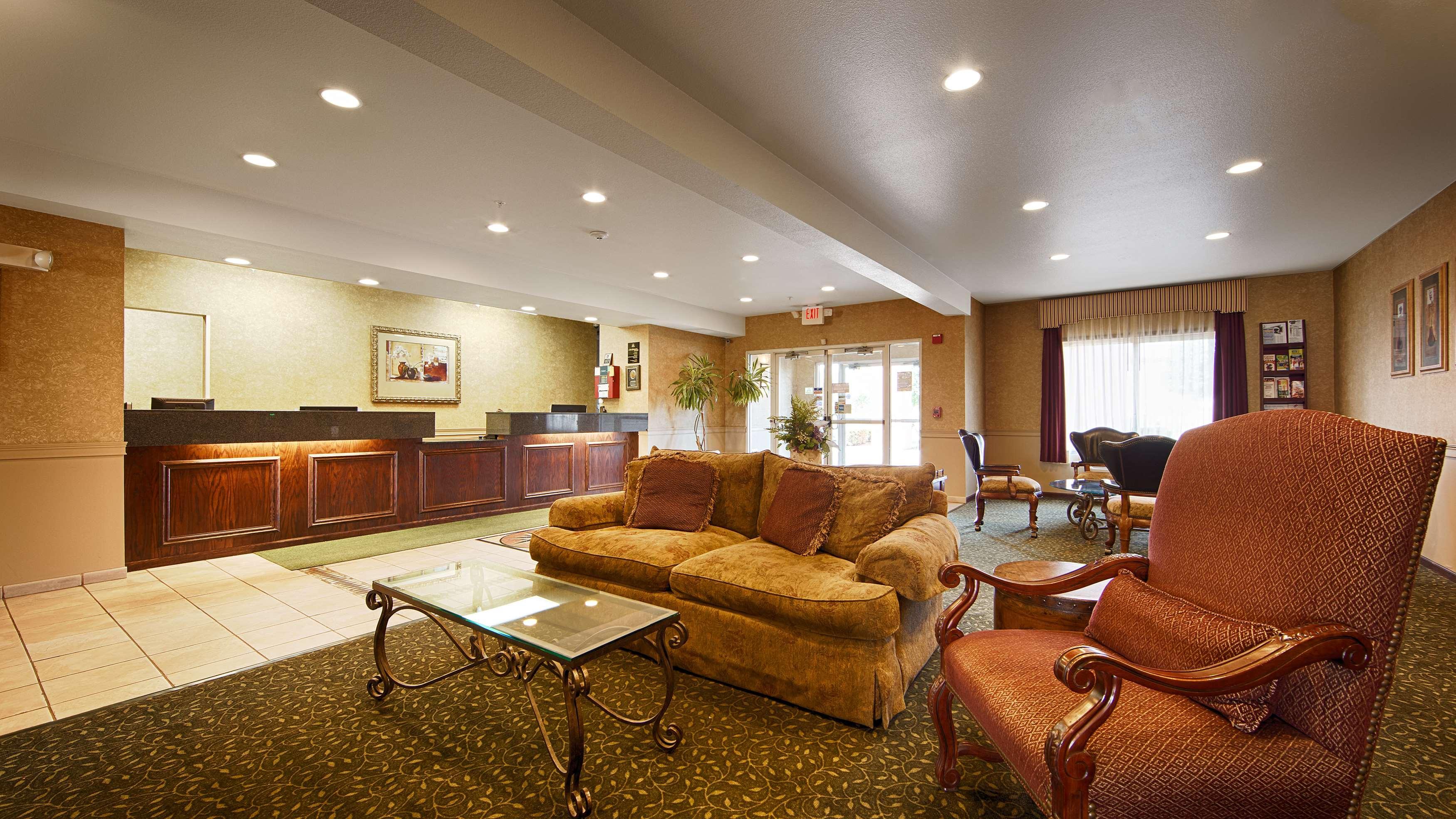 Best Western Penn-Ohio Inn & Suites Hubbard Exterior foto